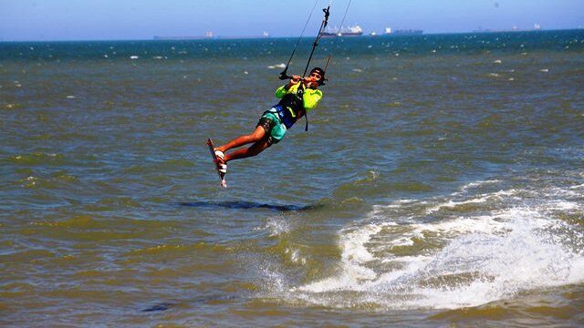 Aula de Kitesurf e Windsurf