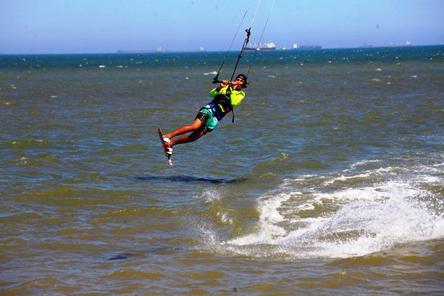 Aula de Kitesurf e Windsurf
