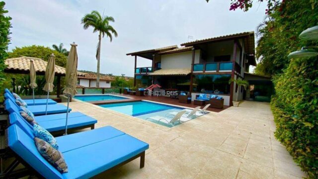 Casa a venda, 12 quartos, 11 suítes, 10 vagas, Ferradura - Armação dos Búzios/RJ