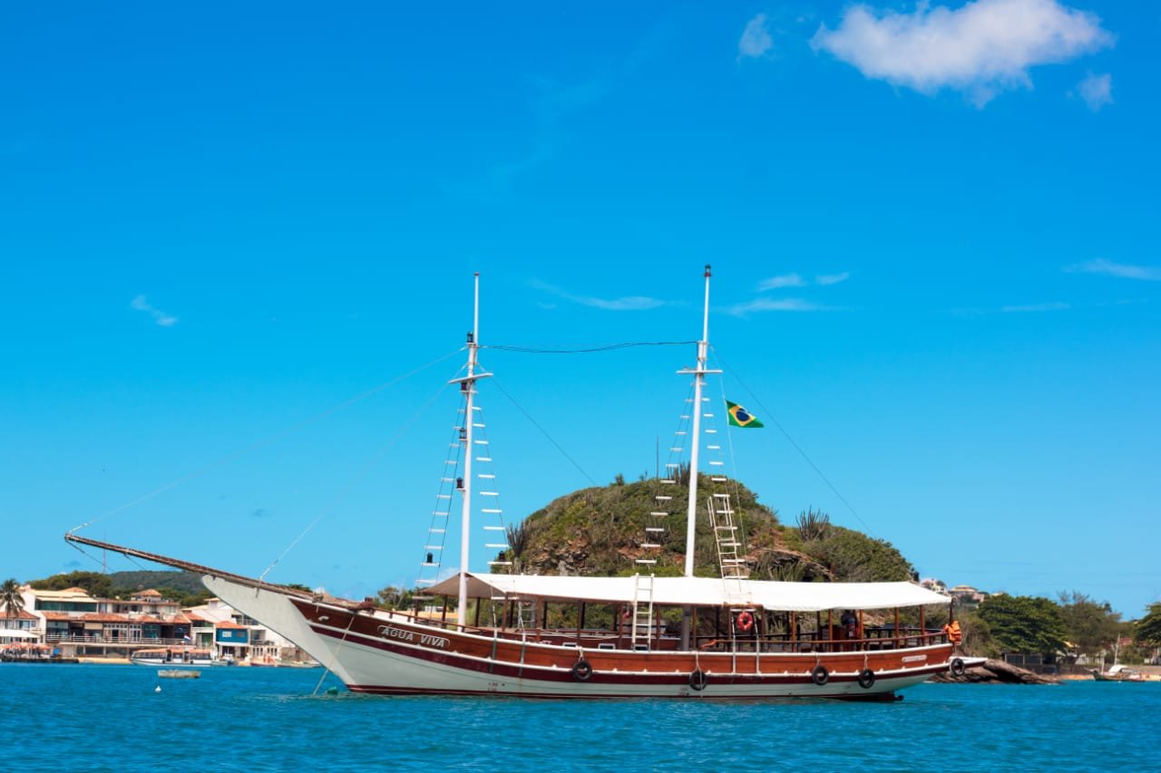 Passeio de Escuna em Búzios
