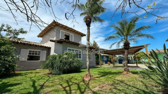 Casa em condomínio, a venda, 4 quartos, 4 suítes, 3 vagas, Manguinhos - Armação dos Búzios/RJ