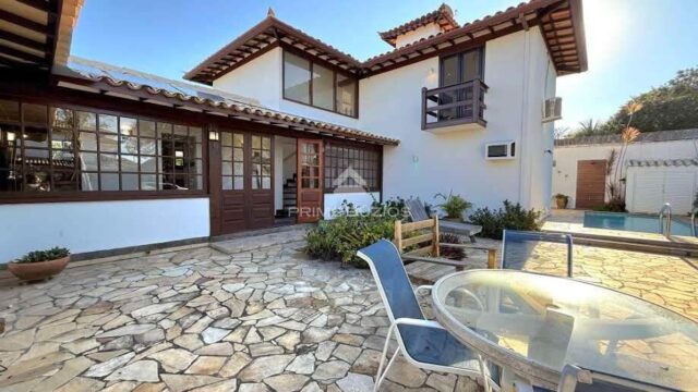 Casa em condomínio, a venda, 5 quartos, 3 suítes, 3 vagas, Manguinhos - Armação dos Búzios/RJ