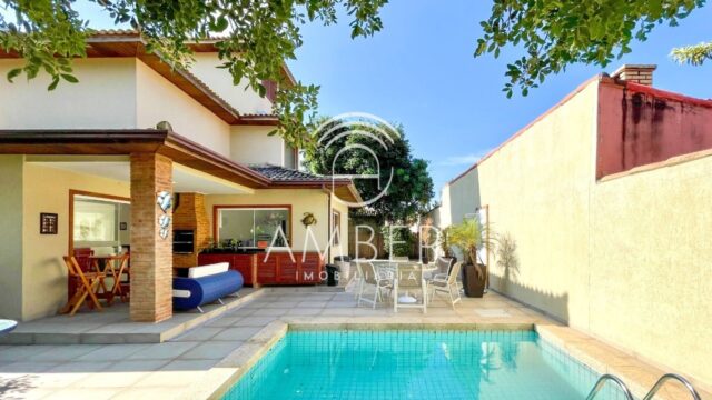 Casa à venda, 4 suítes, 2 vagas, 149 m², Marina - Armação dos Búzios/RJ