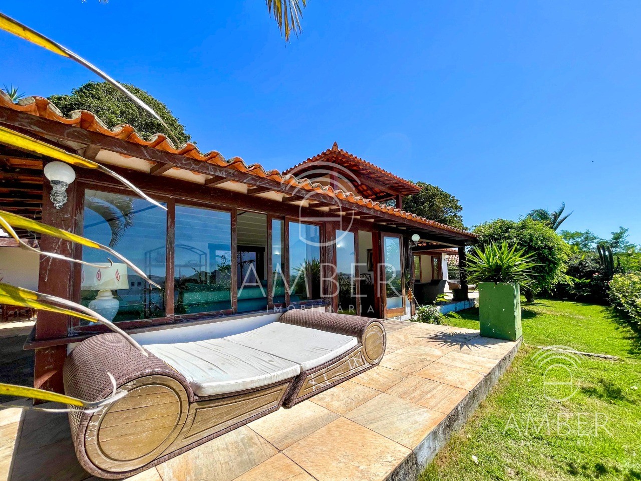 Casa à venda, 4 quartos, 4 suítes, 2 vagas, 340 m², Ferradura – Armação dos Búzios/RJ