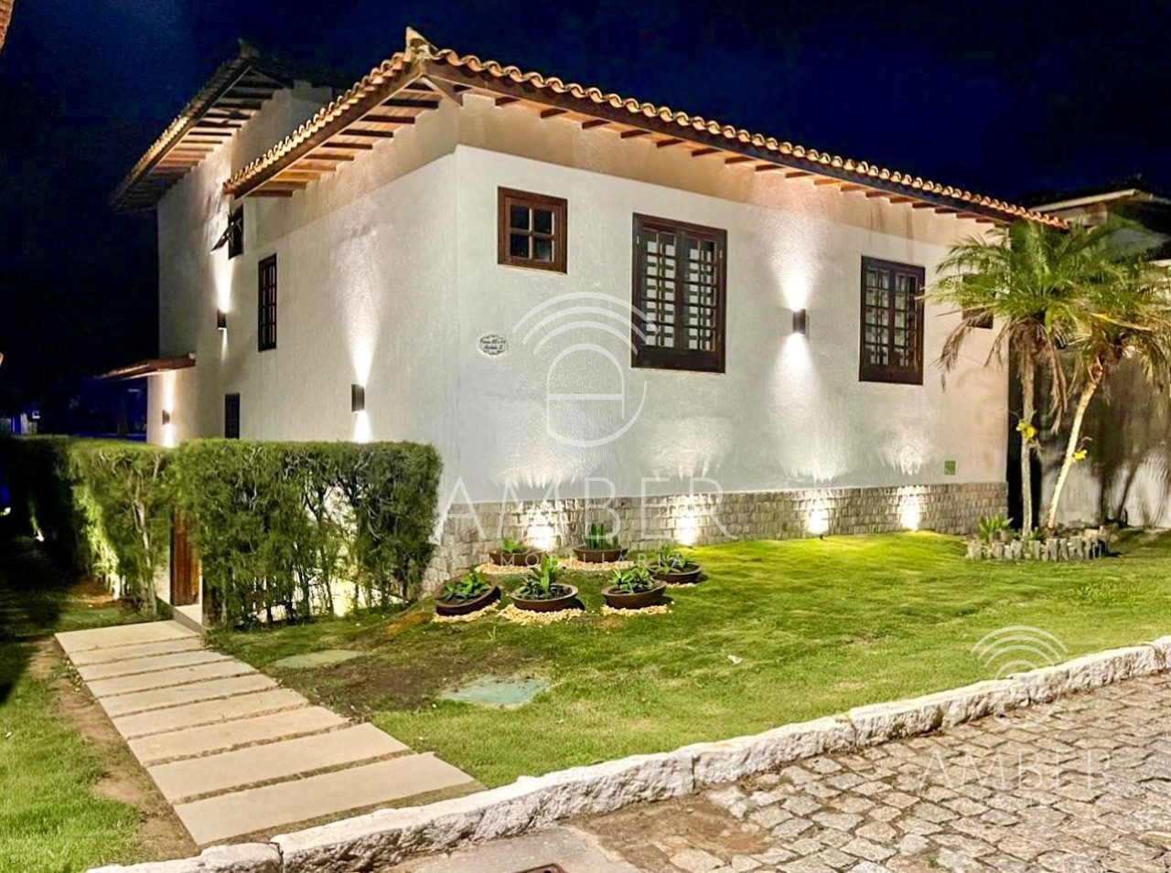 Casa en venta, 5 dormitorios, 5 suites, 4 cocheras, 156 m², Marina – Armação dos Búzios/RJ