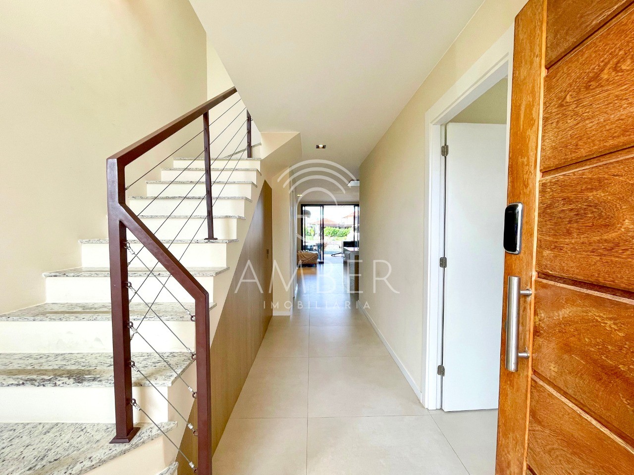Casa en venta, 3 suites, 2 cocheras, Marina – Armação dos Búzios/RJ