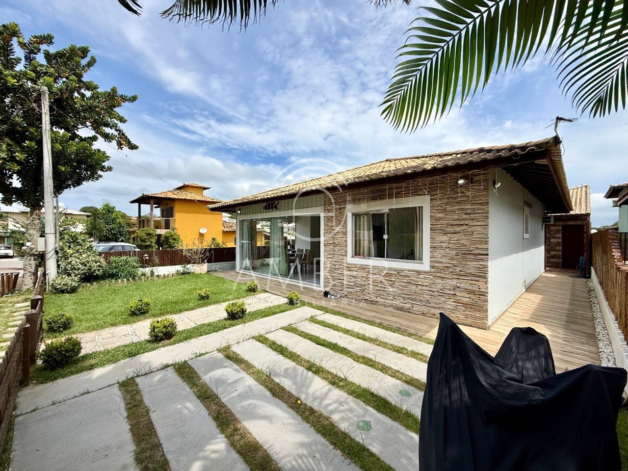 Casa en venta, 3 dormitorios, 1 suite, 2 cocheras, 92 m², Rasa – Armação dos Búzios/RJ