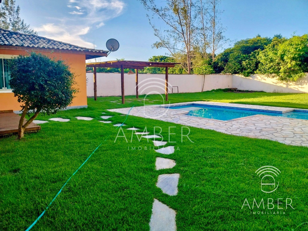 Casa para aluguel, 4 quartos, 4 suítes, 4 vagas, 150 m², Marina – Armação dos Búzios/RJ