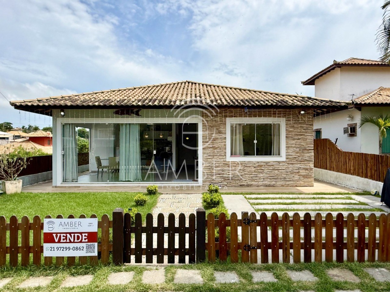 Casa en venta, 3 dormitorios, 1 suite, 2 cocheras, 92 m², Rasa – Armação dos Búzios/RJ