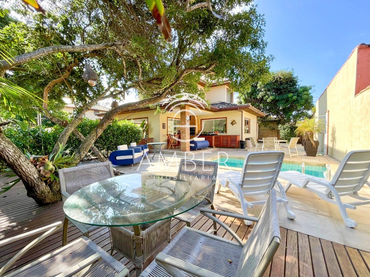 Casa en venta, 4 suites, 2 cocheras, 149 m², Marina – Armação dos Búzios/RJ