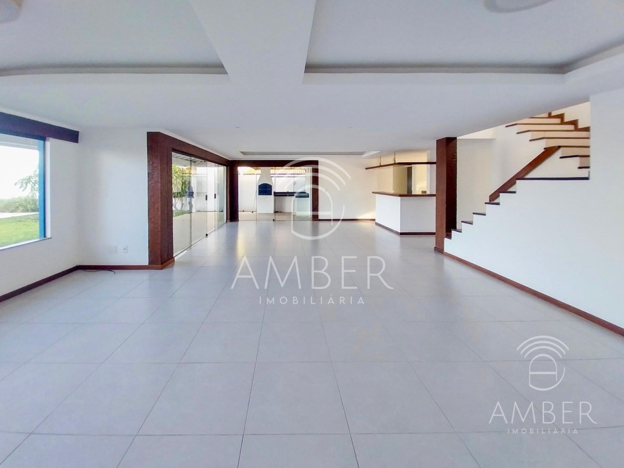 Casa en alquiler, 4 dormitorios, 4 suites, 2 cocheras, 200 m², Marina – Armação dos Búzios/RJ