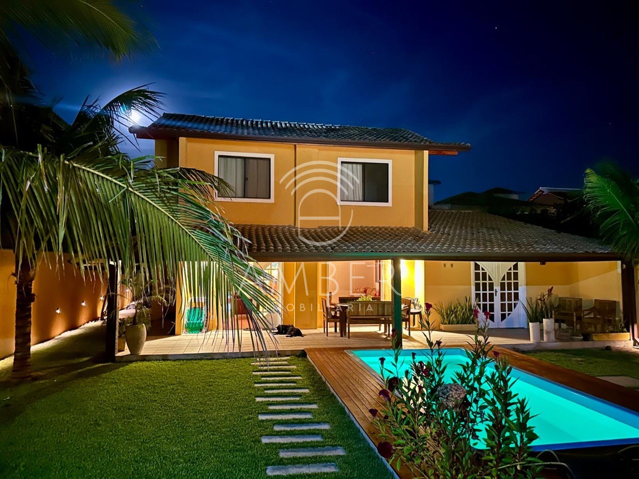 Casa para aluguel, 5 quartos, 3 suítes, 2 vagas, 450 m², Tucuns – Armação dos Búzios/RJ